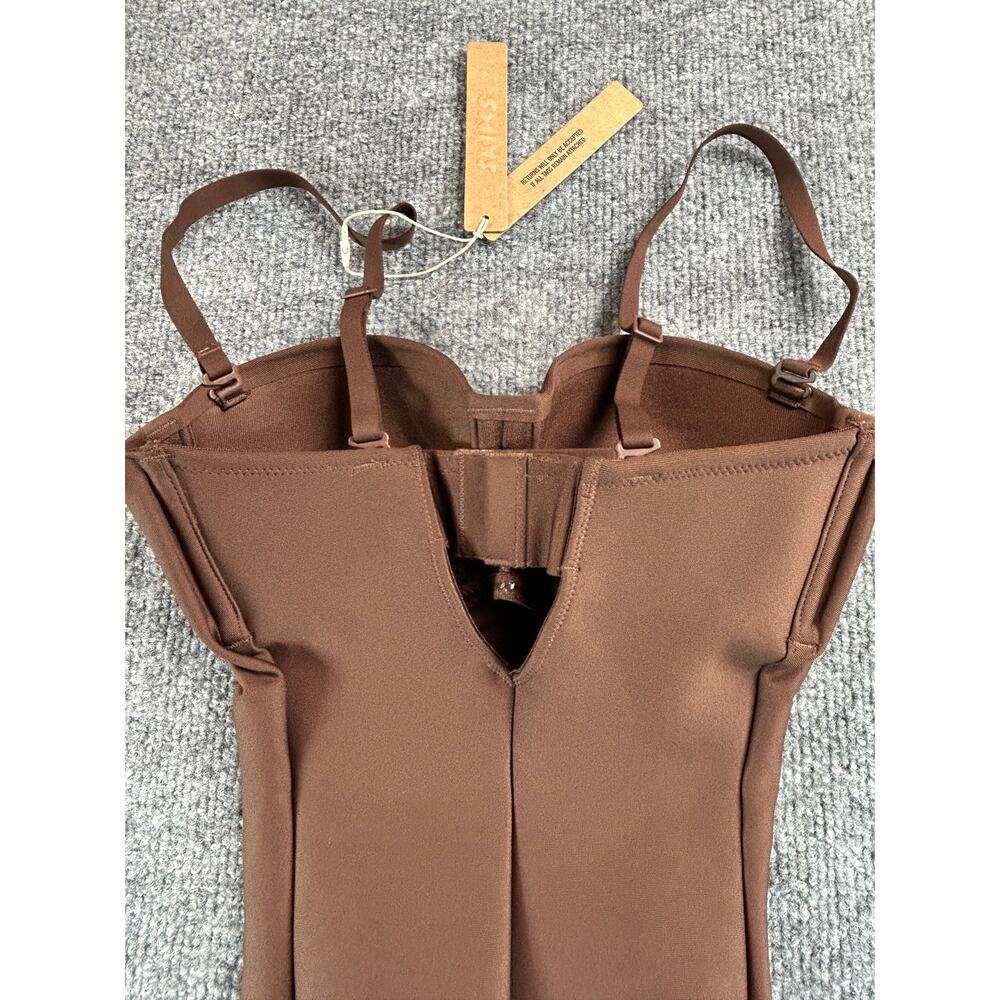 NWT SKIMS Body Mid-Thigh Bodysuit Cocoa XXS Shapewear Sculpting Open Gusset - Picture 5 of 8